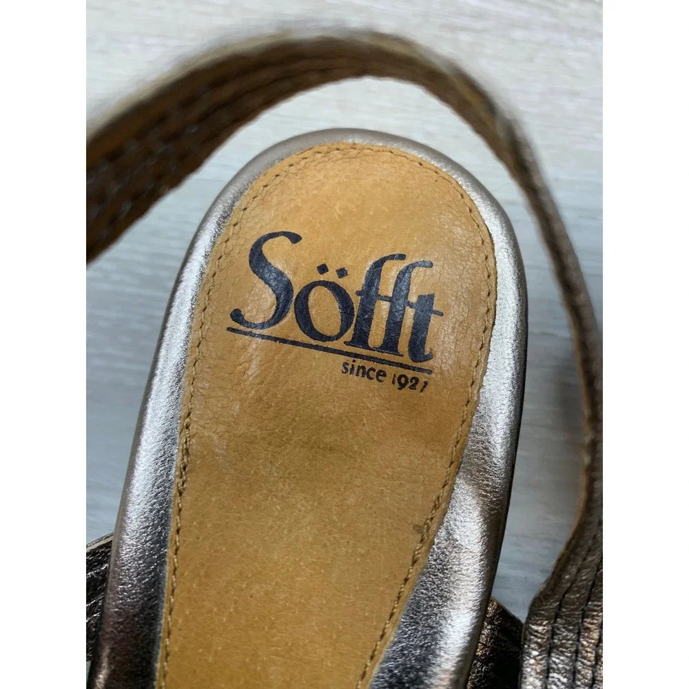Sofft strappy sandals